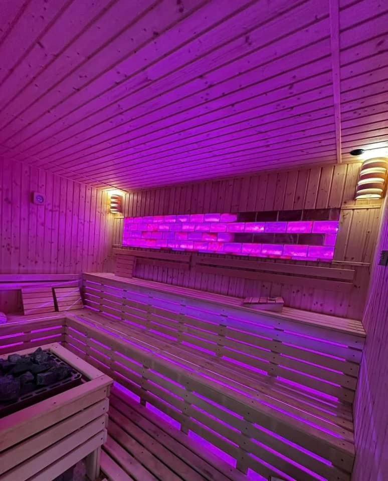 Hanul Domnesc Imperial Hotel & Spa Călan Екстериор снимка
