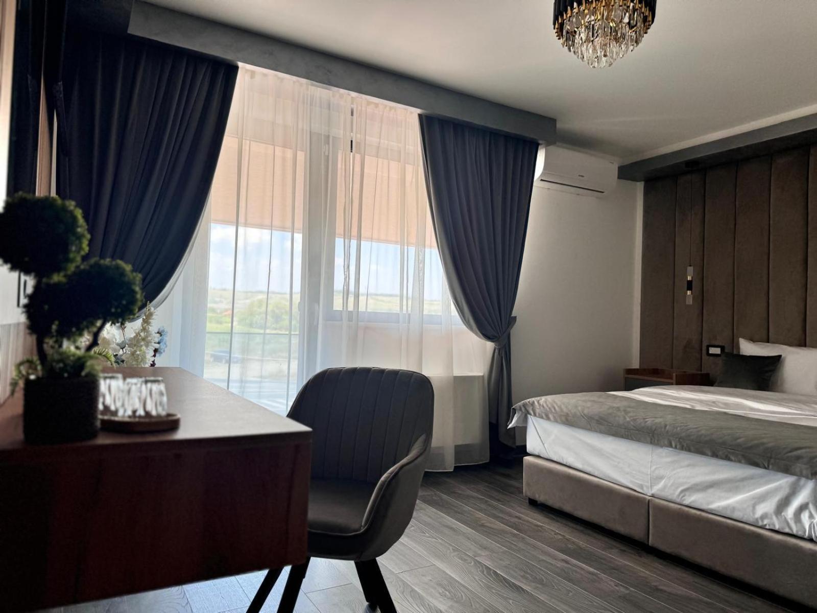 Hanul Domnesc Imperial Hotel & Spa Călan Екстериор снимка