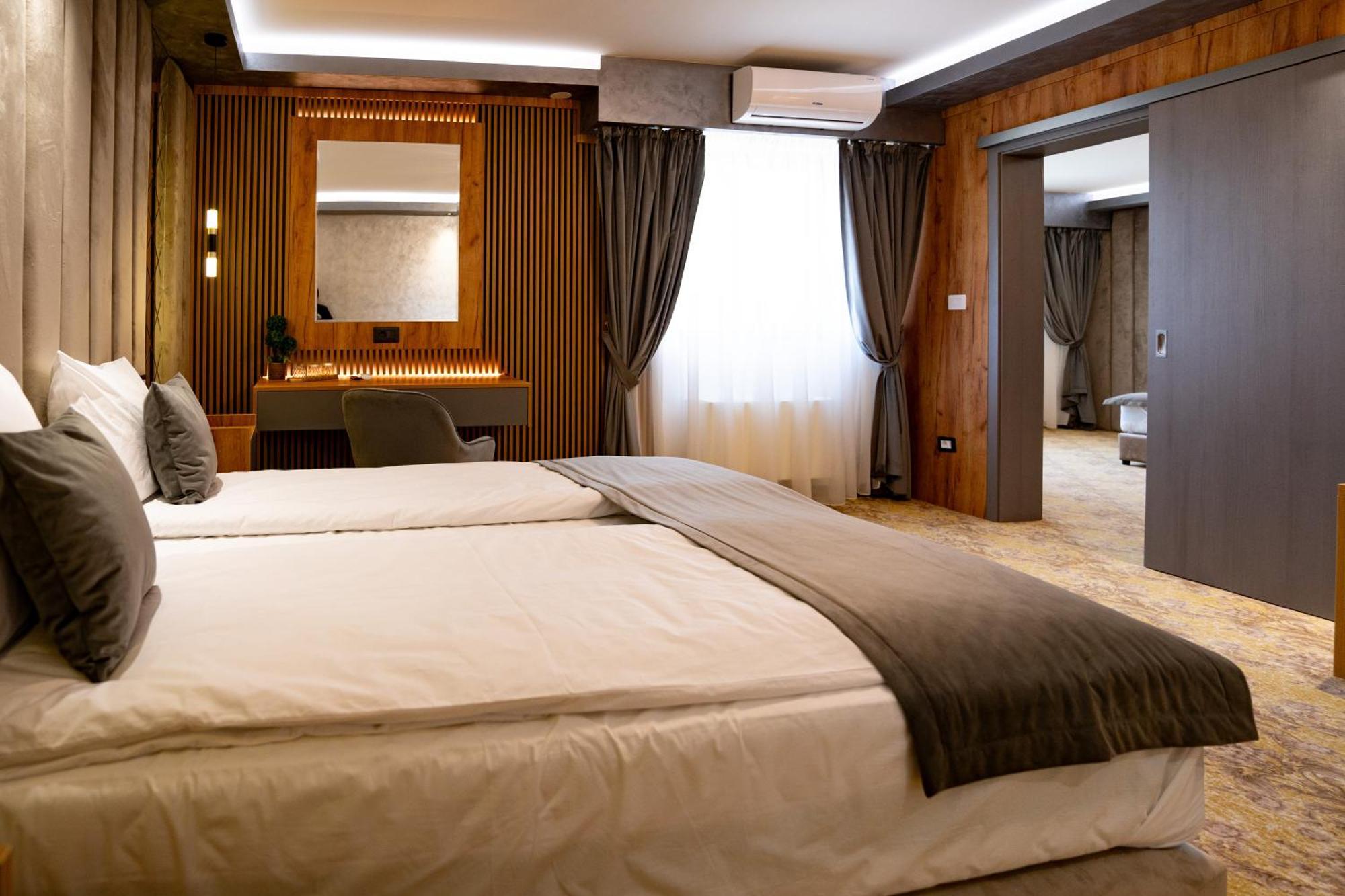 Hanul Domnesc Imperial Hotel & Spa Călan Екстериор снимка